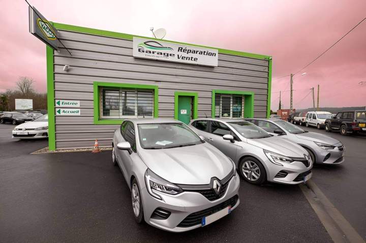 Remise en état minutieuse de votre carrosserie abîmée
